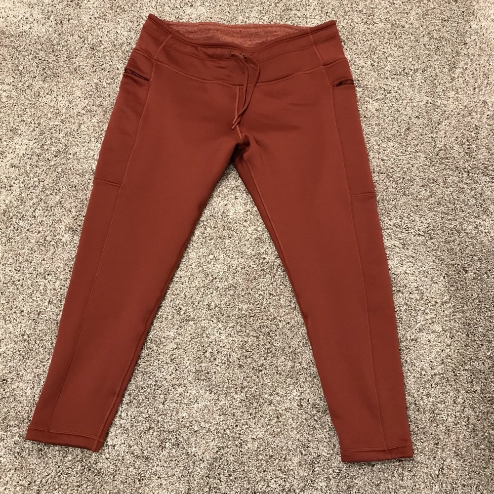 Old Navy women’s XXL rust red fleece lined leggings